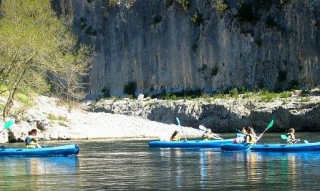 Canoés dans les Gorges de l Ardeche